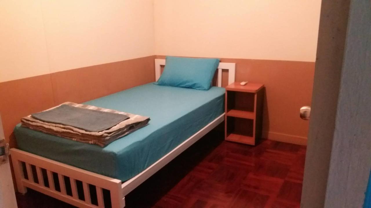 More Hostel @Khaosan Бангкок Екстер'єр фото